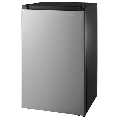 Image 1 of 8.. Insignia 3.3 Cu. Ft. Freestanding Bar Fridge - Stainless Steel